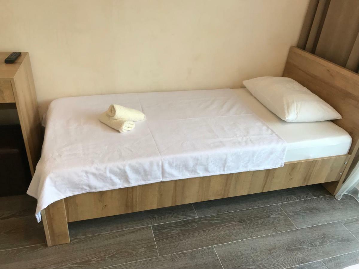Hotel Charli Gonio Zewnętrze zdjęcie